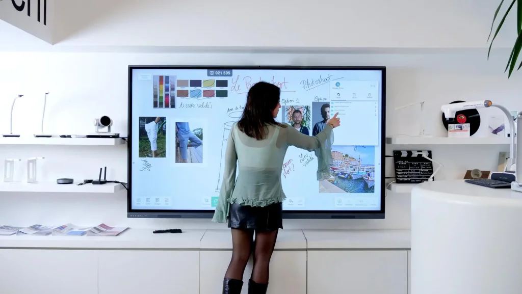 Smart Board Interactive Whiteboard