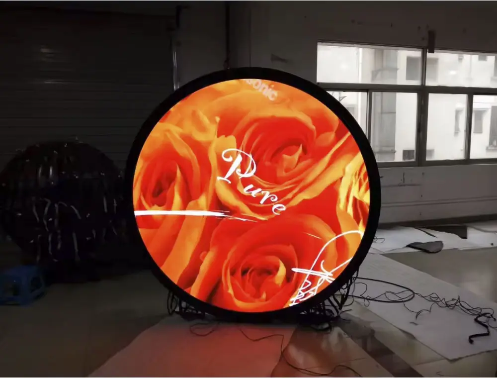 Indoor Circular Display