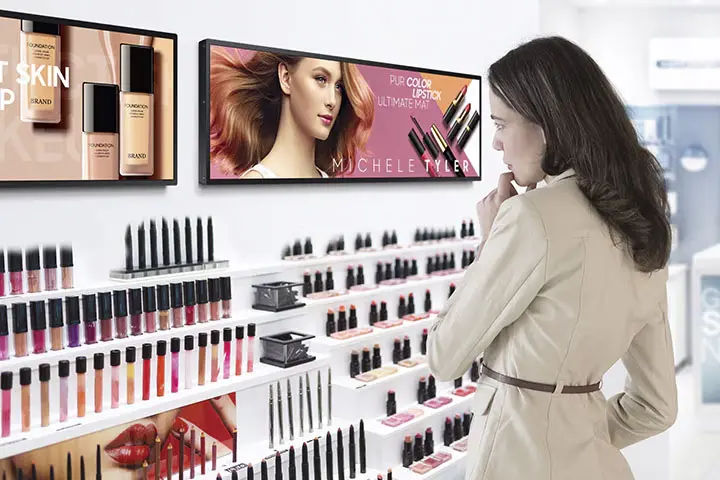 Stretched Display